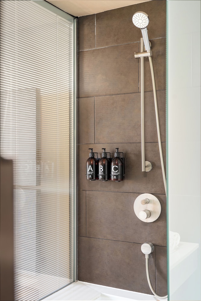 B-Hotel — Hotel rooms in Barcelona, Catalonia