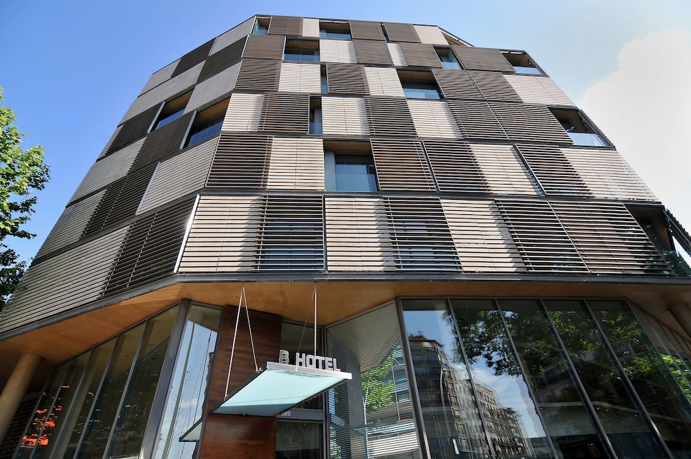 B-Hotel — Hotel building in Barcelona, Catalonia