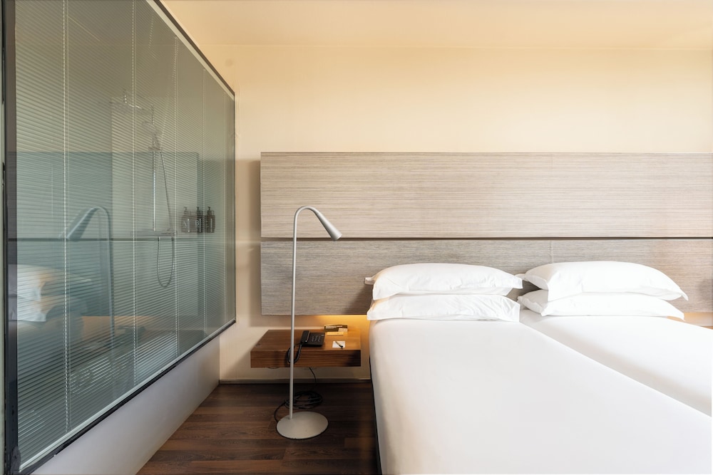 B-Hotel — Hotel rooms in Barcelona, Catalonia