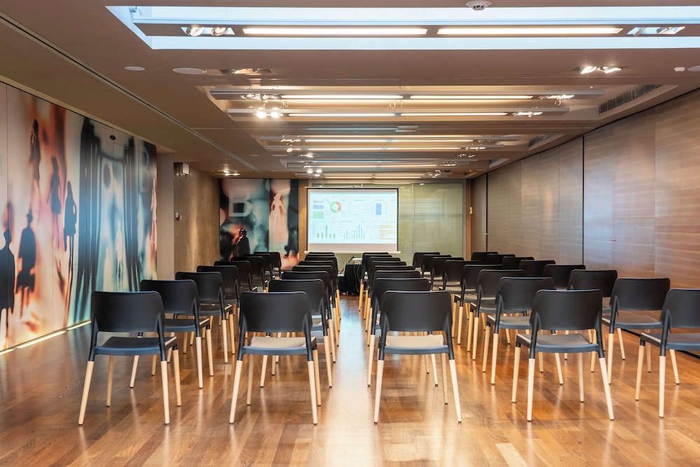 B-Hotel — Hotel building in Barcelona, Catalonia