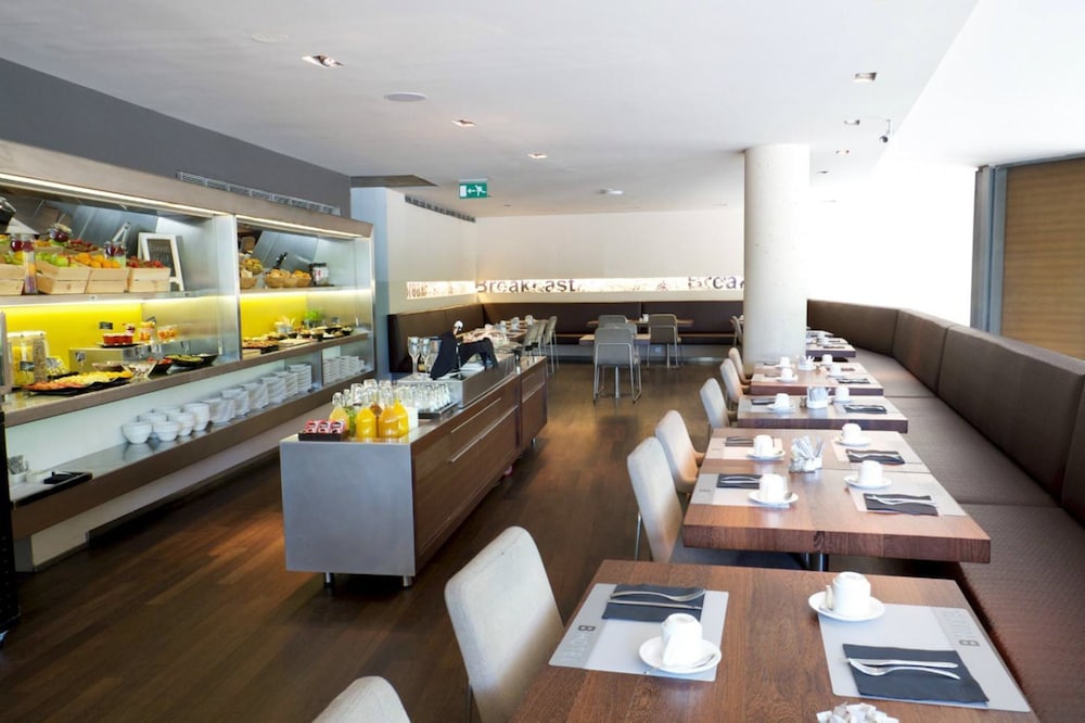 B-Hotel — Restaurant & bars in Barcelona, Catalonia
