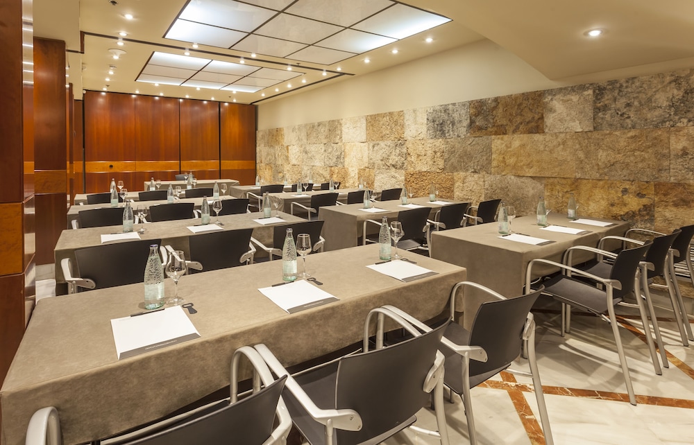 Hotel Balmes a member of Preferred Hotels & Resorts — Restaurant & bars in Barcelona, Catalonia