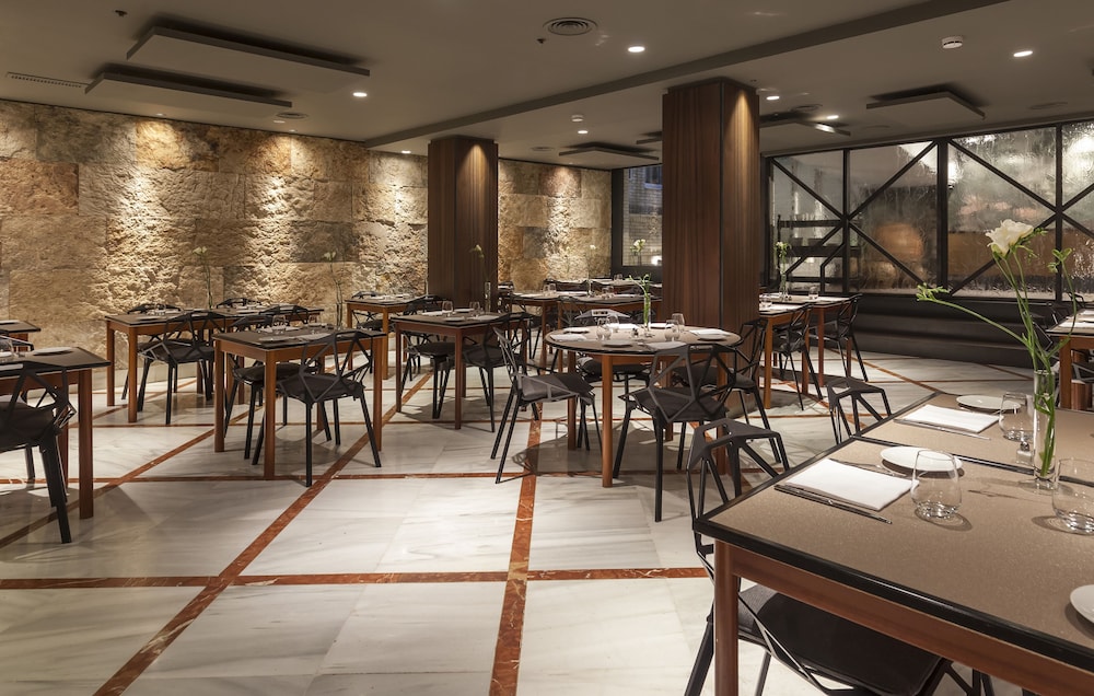 Hotel Balmes a member of Preferred Hotels & Resorts — Restaurant & bars in Barcelona, Catalonia