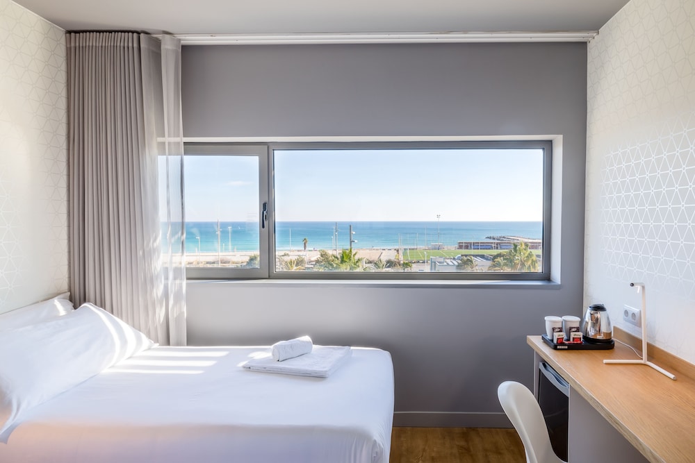 Occidental Atenea Mar- Adults Only — Hotel rooms in Barcelona, Catalonia