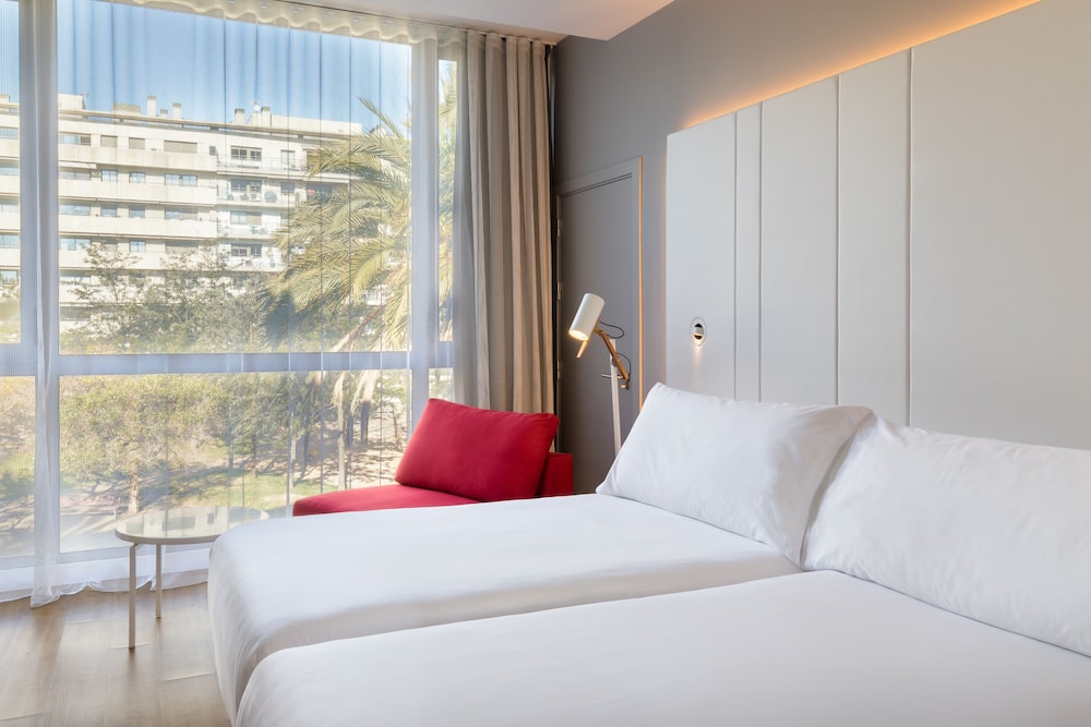 Occidental Atenea Mar- Adults Only — Hotel rooms in Barcelona, Catalonia