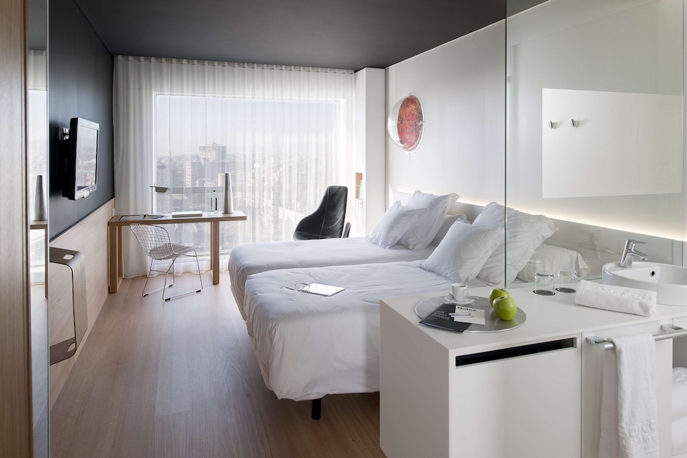 Barceló Sants — Hotel rooms in Barcelona, Catalonia