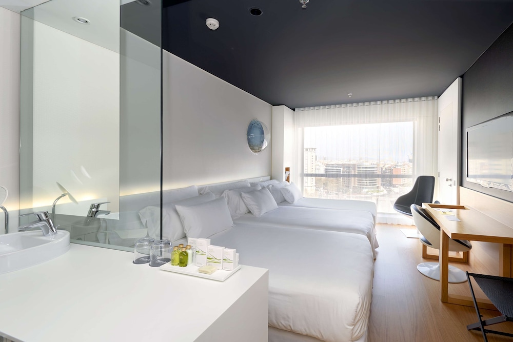 Barceló Sants — Hotel rooms in Barcelona, Catalonia