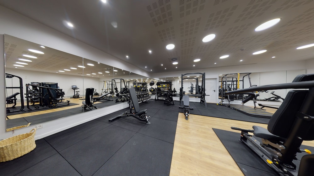 Barceló Sants — Sports & recreation in Barcelona, Catalonia