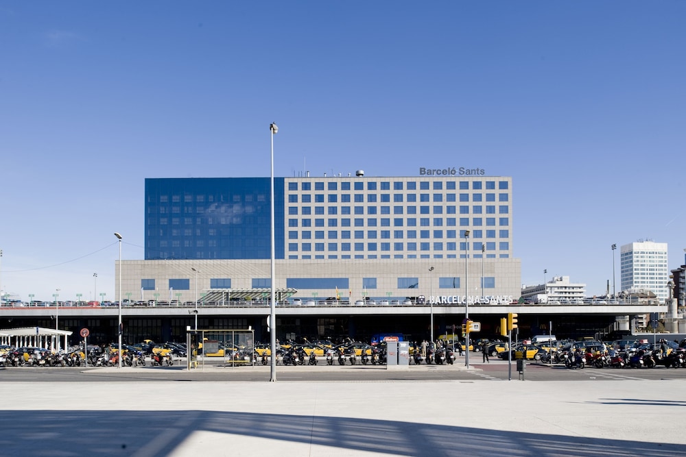 Barceló Sants — Hotel building in Barcelona, Catalonia