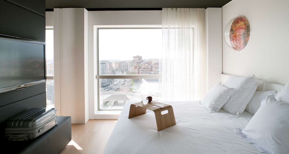 Barceló Sants — Hotel rooms in Barcelona, Catalonia