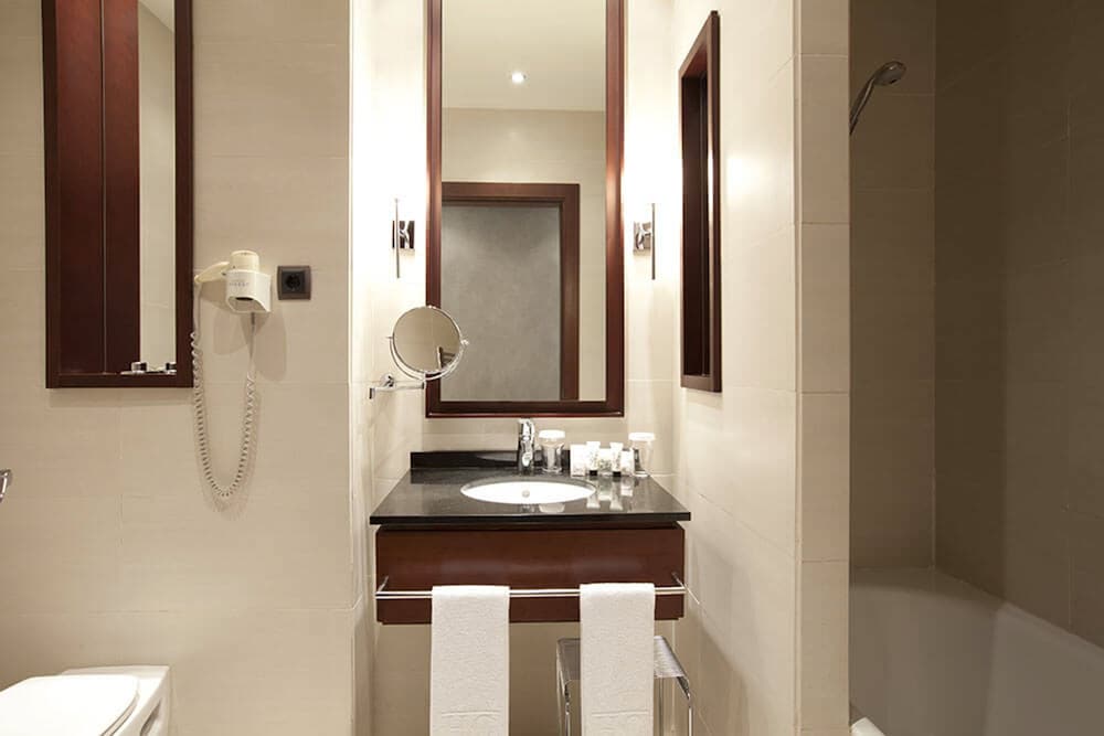 Hotel Barcelona Center — Hotel rooms in Barcelona, Catalonia