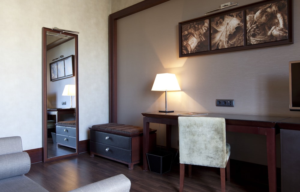 Hotel Barcelona Center — Hotel rooms in Barcelona, Catalonia