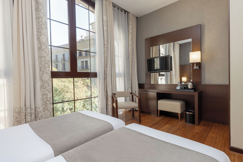 Hotel Barcelona Colonial - zdjęcie 4
