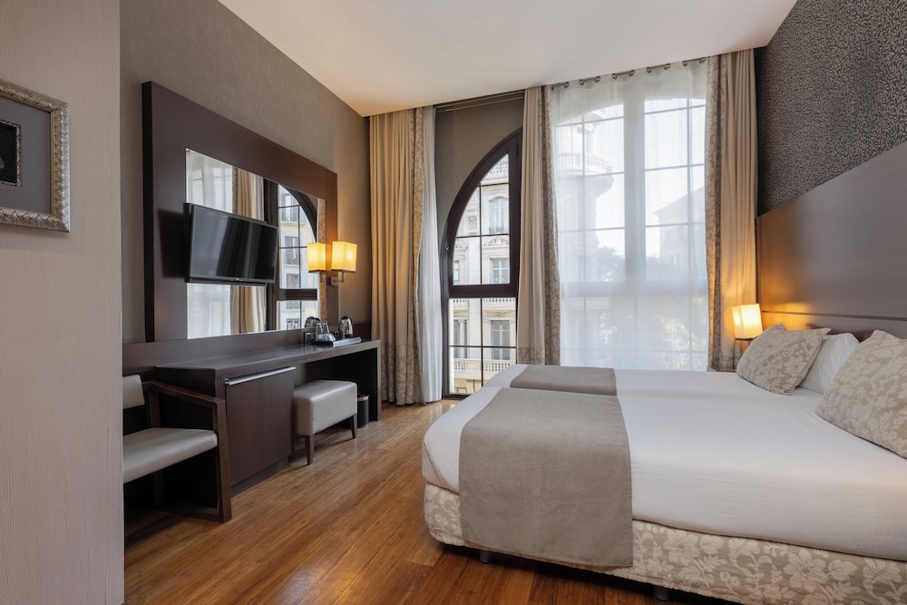 Hotel Barcelona Colonial - zdjęcie 5