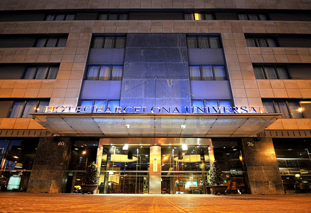 Hotel Barcelona Universal — Hotel building in Barcelona, Catalonia