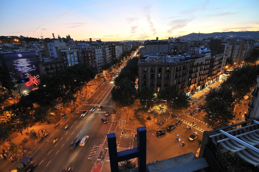 Hotel Barcelona Universal — Attractions in the area in Barcelona, Catalonia