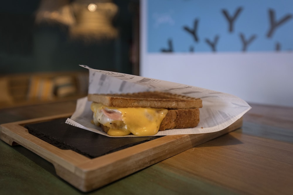 Yomo Hostal BCN Port — Restaurant & bars in Barcelona, Catalonia