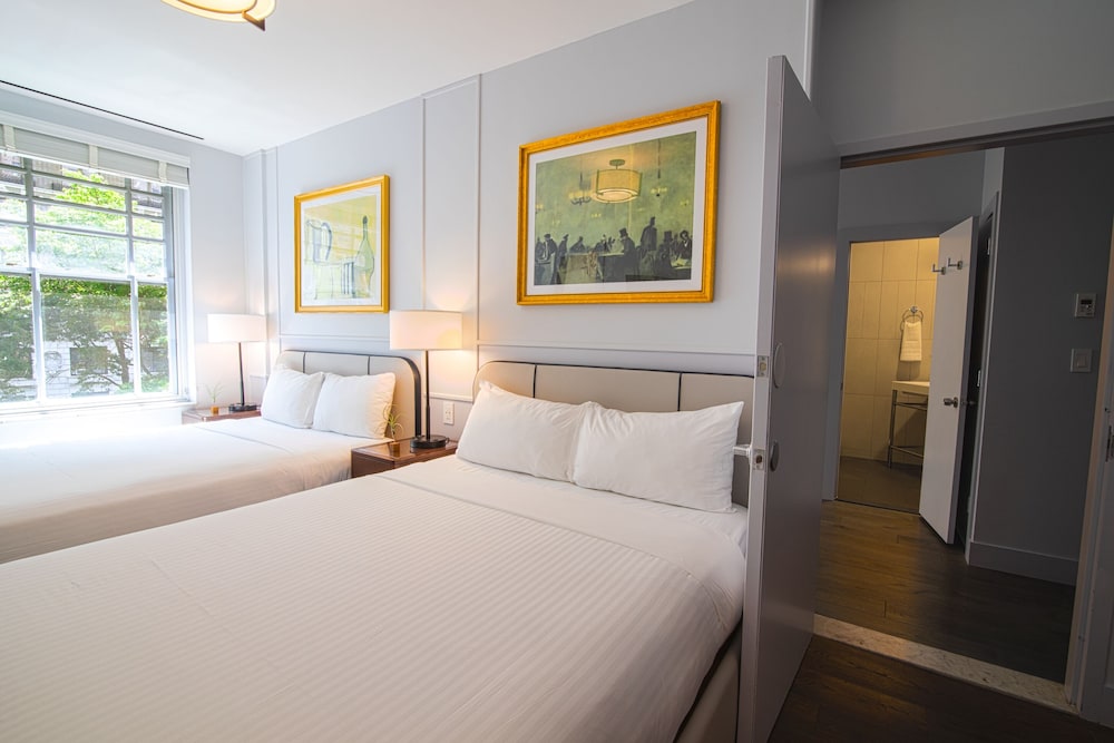 Hotel Belleclaire Central Park, a Small Luxury Hotel — Hotel rooms in New York City, New York State