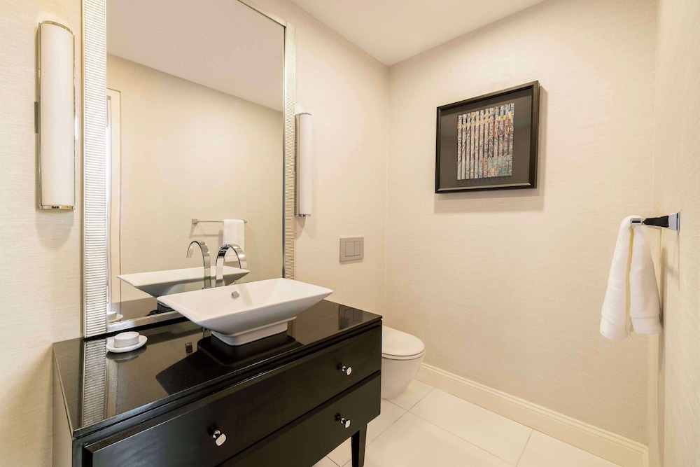 The Benjamin Royal Sonesta New York — Hotel rooms in New York City, New York State