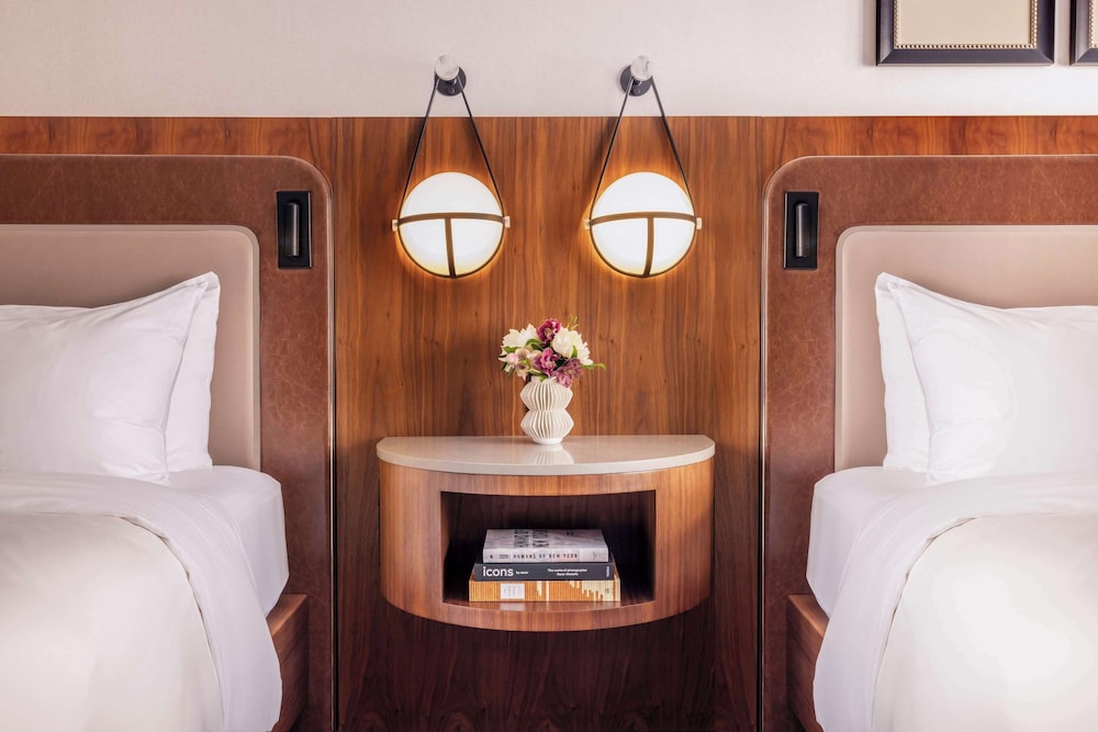The Benjamin Royal Sonesta New York — Hotel rooms in New York City, New York State