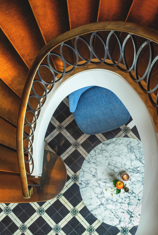 The Benjamin Royal Sonesta New York — Hotel building in New York City, New York State
