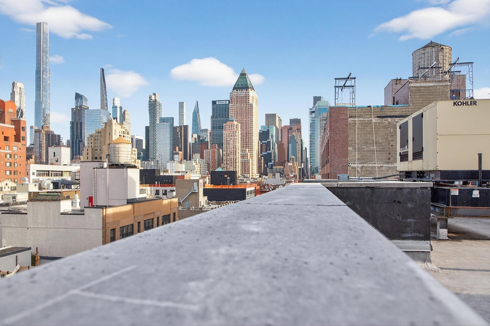 Times Square West Hotel, BW Signature Collection — Attractions in the area in New York City, New York State