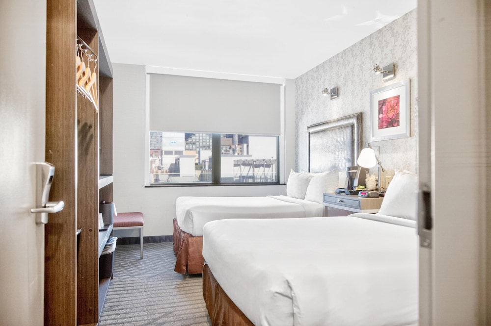 Times Square West Hotel, BW Signature Collection — Hotel rooms in New York City, New York State