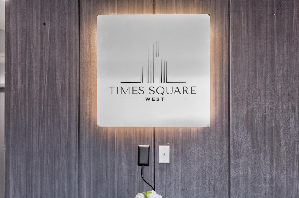 Times Square West Hotel, BW Signature Collection — Hotel building in New York City, New York State