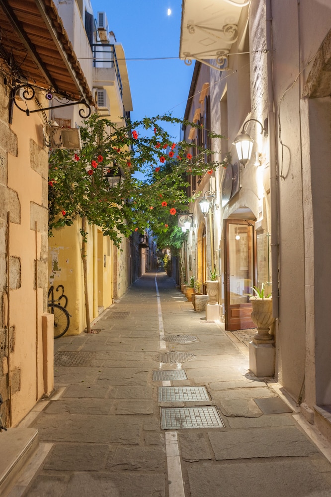 Hamam Oriental Suites — Attractions in the area in Rethymnon