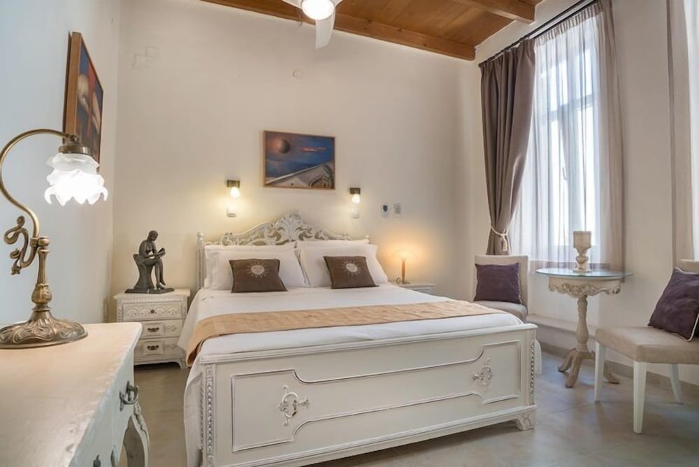 Hamam Oriental Suites — Hotel rooms in Rethymnon
