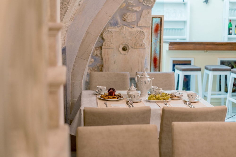 Hamam Oriental Suites — Restaurant & bars in Rethymnon