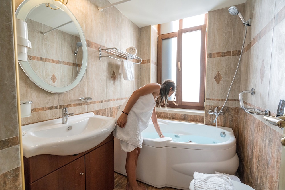 Hamam Oriental Suites — Hotel rooms in Rethymnon