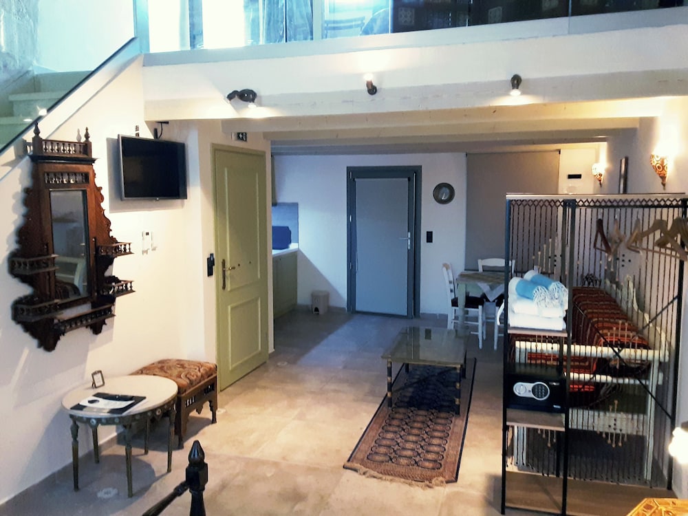 Hamam Oriental Suites — Hotel rooms in Rethymnon