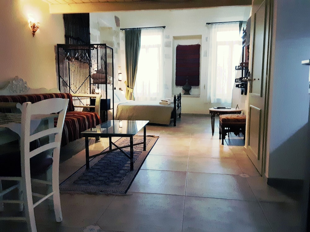 Hamam Oriental Suites — Hotel rooms in Rethymnon
