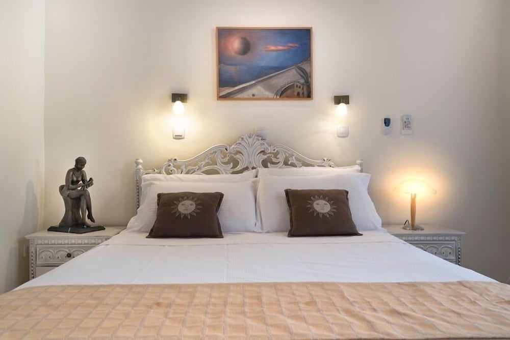 Hamam Oriental Suites — Main photo in Rethymnon