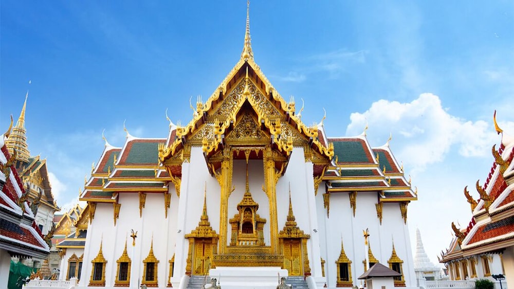 The Peninsula Bangkok — Attractions in the area in Bangkok, Bangkok