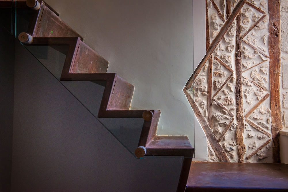 Veneziano Hotel — Hotel building in Heraklion