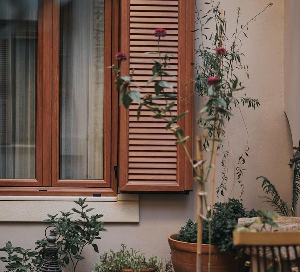 Veneziano Hotel — Hotel building in Heraklion