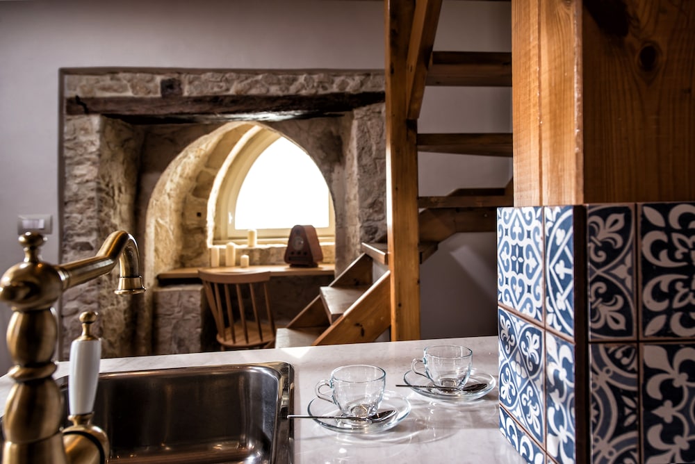 Veneziano Hotel — Hotel rooms in Heraklion