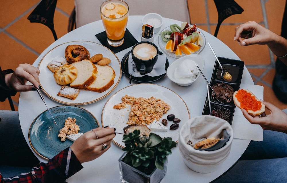 Veneziano Hotel — Restaurant & bars in Heraklion