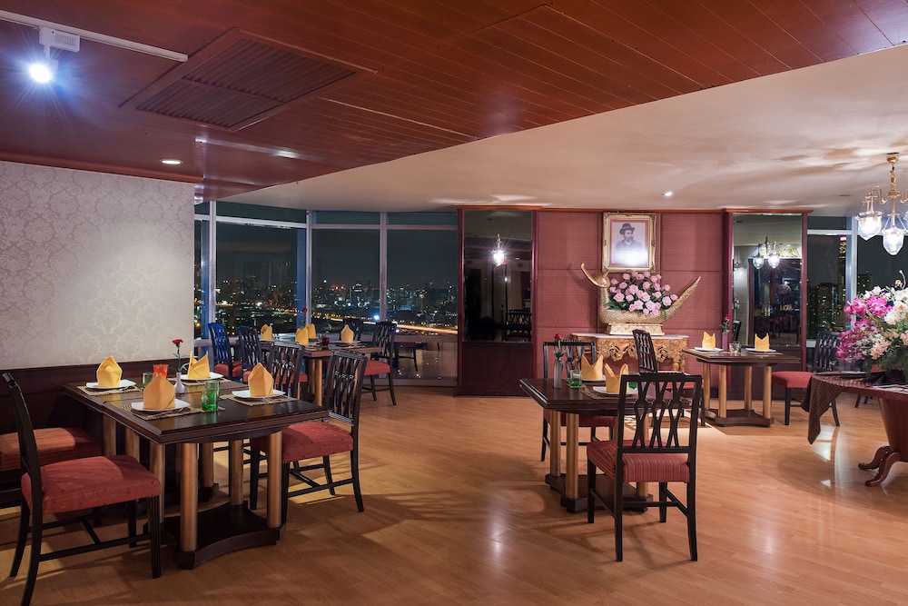 Prince Palace Hotel Bangkok — Restaurant & bars in Bangkok, Bangkok