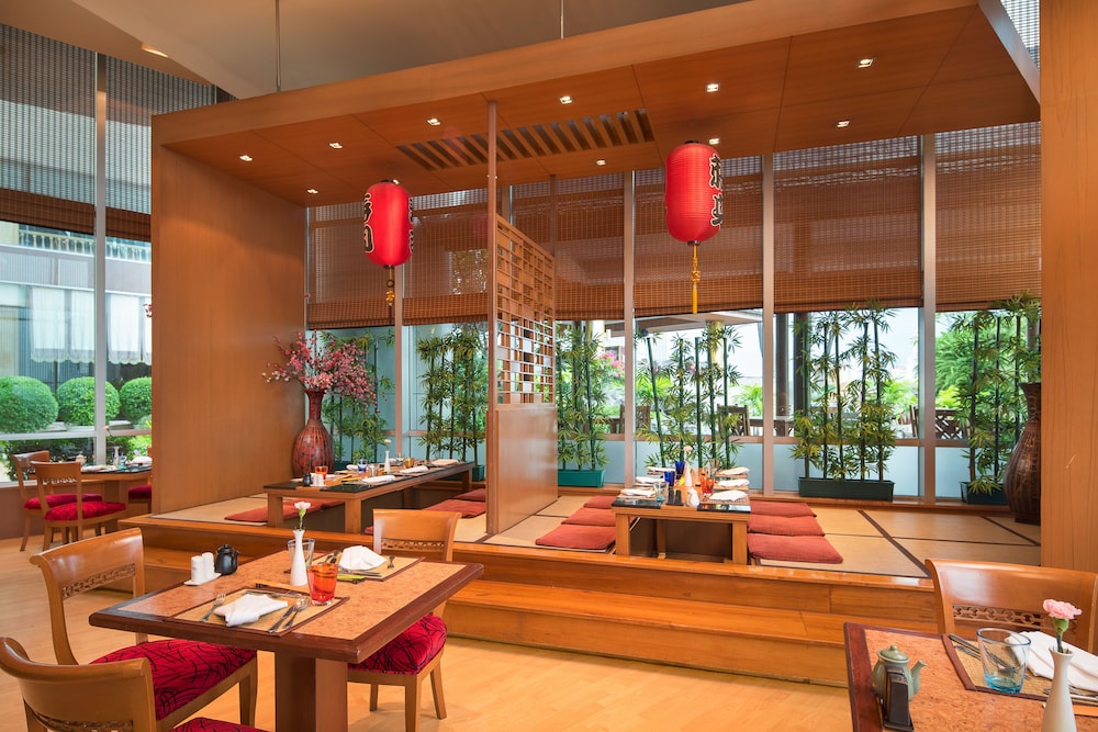 Prince Palace Hotel Bangkok — Restaurant & bars in Bangkok, Bangkok
