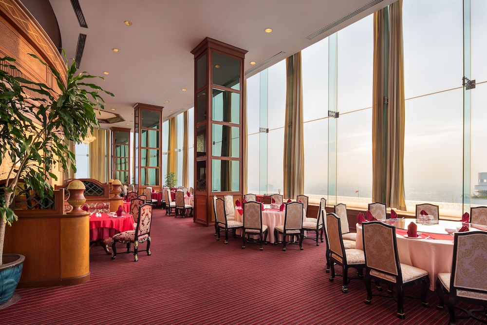 Prince Palace Hotel Bangkok — Restaurant & bars in Bangkok, Bangkok