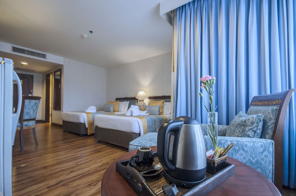 Prince Palace Hotel Bangkok — Hotel rooms in Bangkok, Bangkok