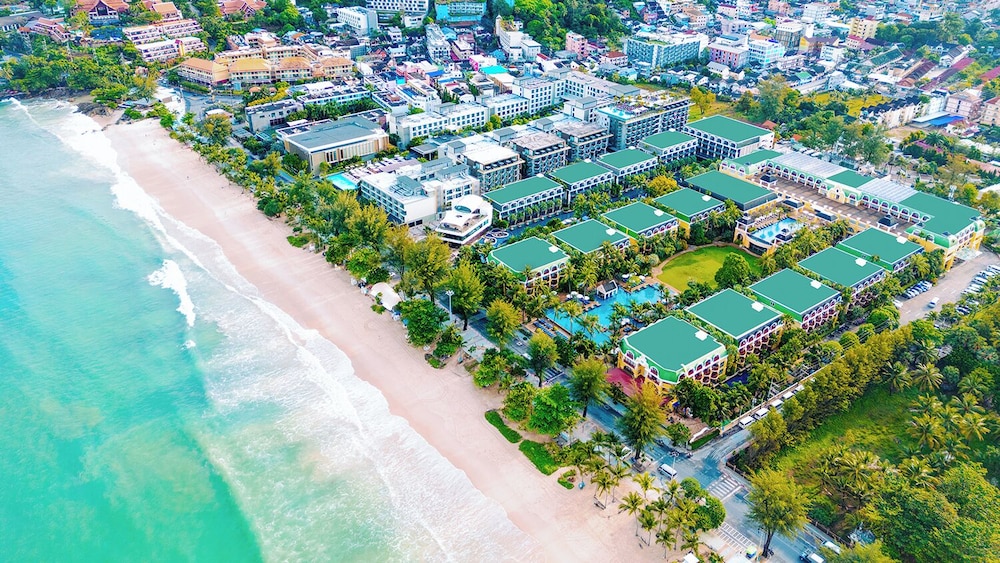 Phuket Graceland Resort And Spa — Beach in Patong Beach, Phuket Province