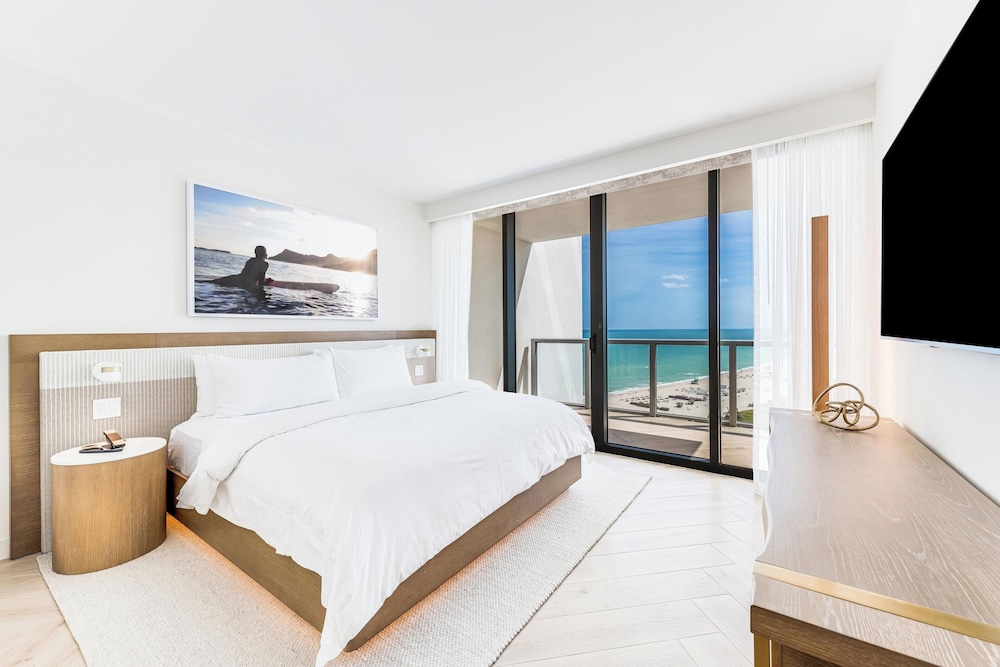 W South Beach — Hotel rooms in Miami, Florida