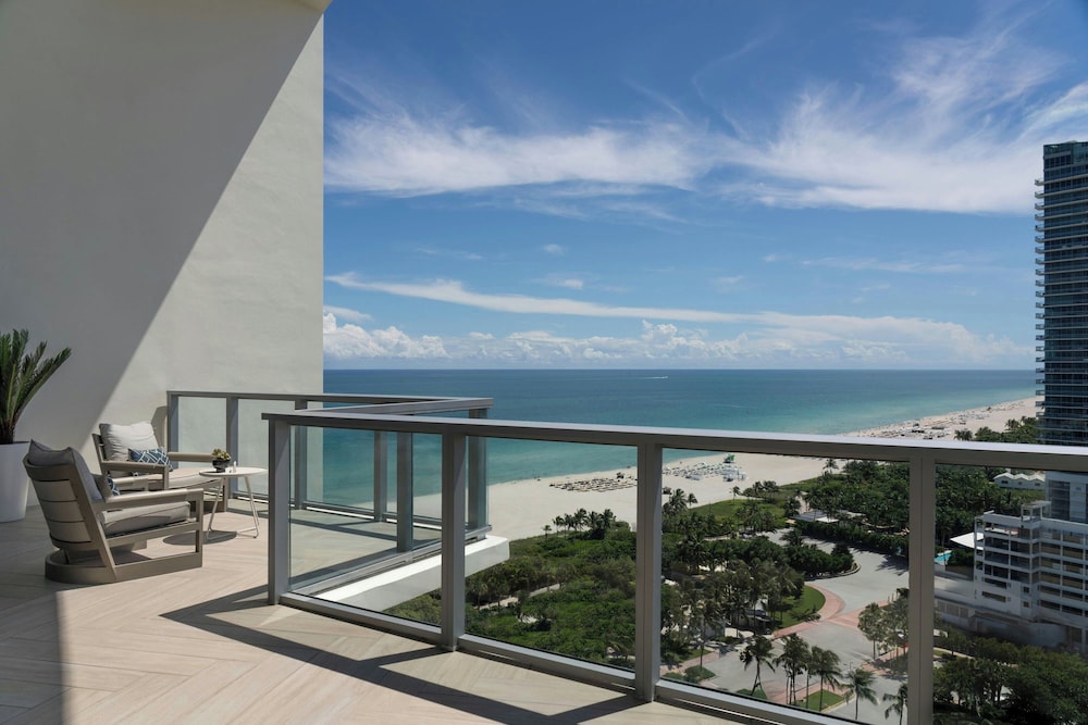 W South Beach — Hotel rooms in Miami, Florida