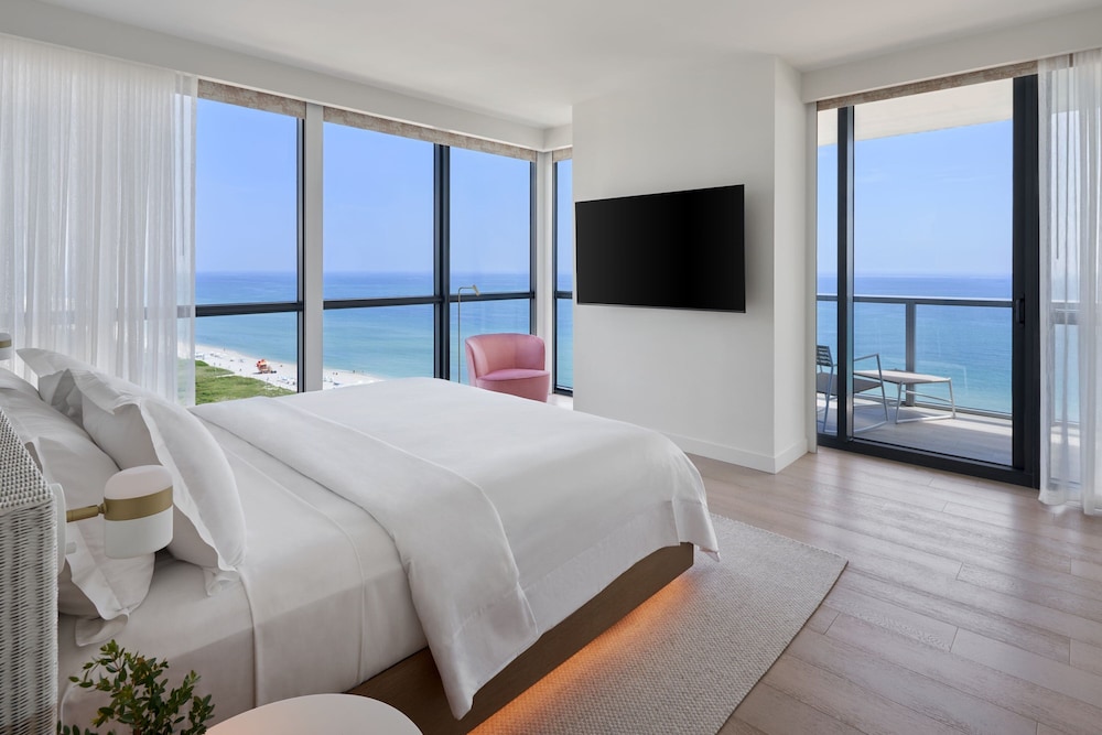W South Beach — Hotel rooms in Miami, Florida