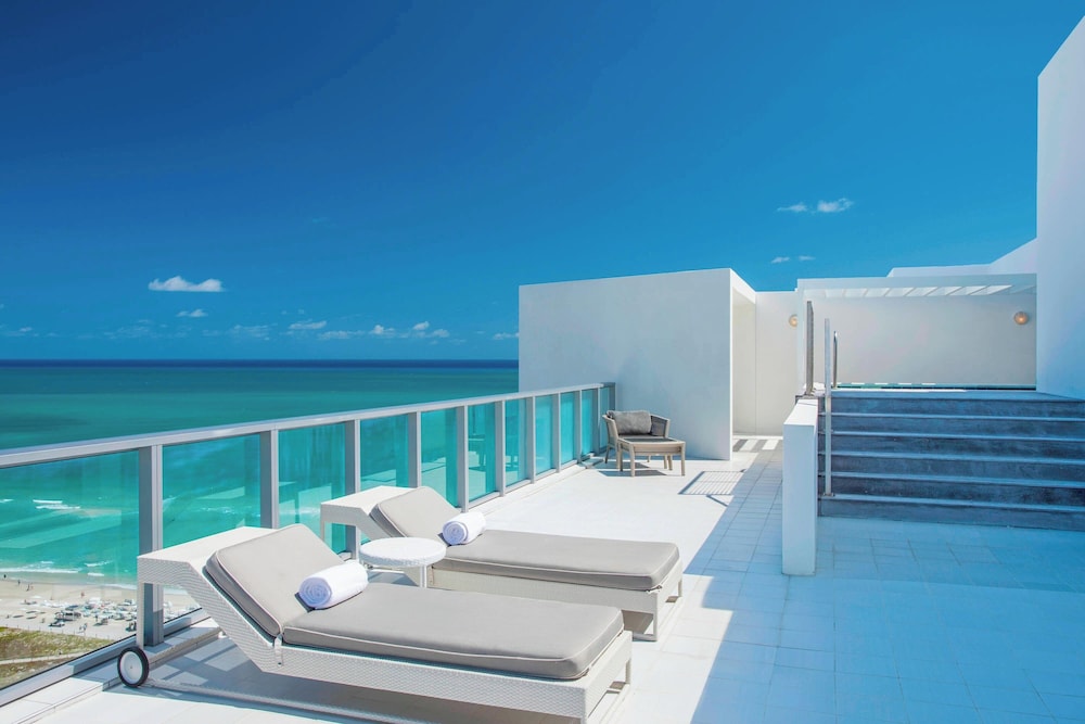 W South Beach — Beach in Miami, Florida