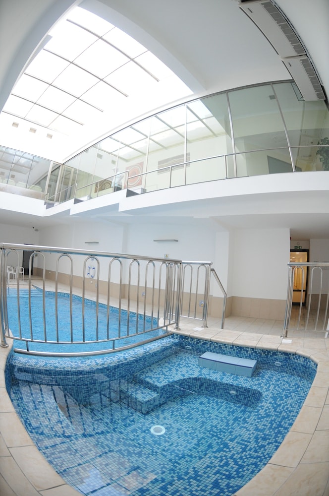 Plaza Regency Hotels — Swimming pool in Sliema, Malta Island